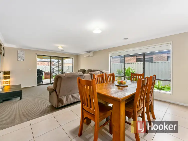Third view of Homely house listing, 2 Beagle Street, Cranbourne East VIC 3977