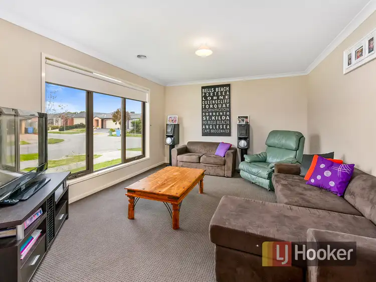 Fourth view of Homely house listing, 2 Beagle Street, Cranbourne East VIC 3977