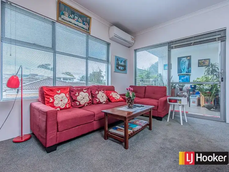Third view of Homely apartment listing, 7/11 Debenham Street, Thornlie WA 6108