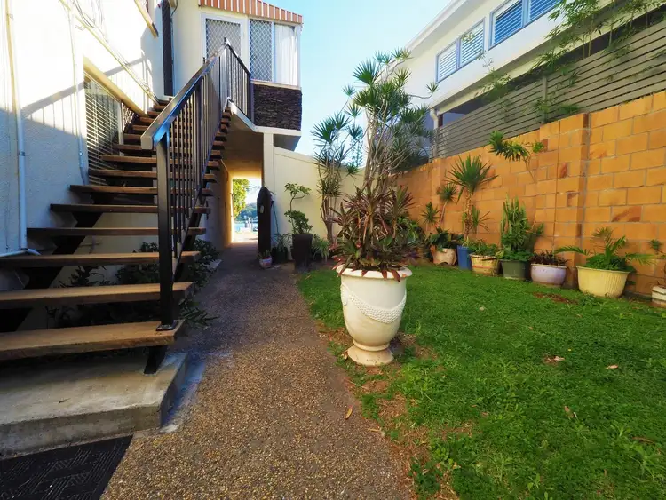 Third view of Homely unit listing, 2/12 Murlong Crescent, Palm Beach QLD 4221