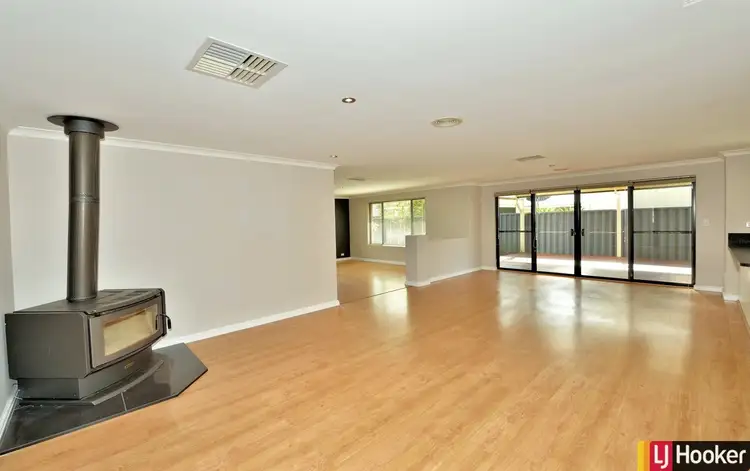 Seventh view of Homely house listing, 11 Beacon Way, Singleton WA 6175