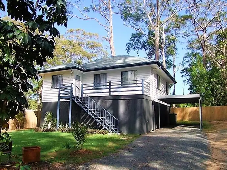 6 Monsoon St, Russell Island QLD 4184