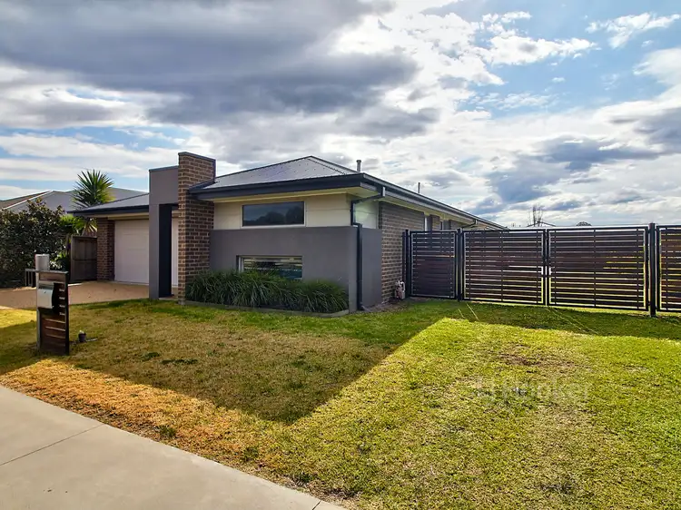 Main view of Homely house listing, 10 Whipbird Street, Bairnsdale VIC 3875