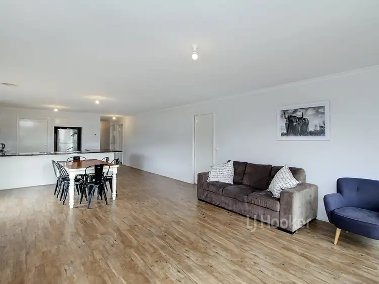 Fourth view of Homely house listing, 10 Whipbird Street, Bairnsdale VIC 3875
