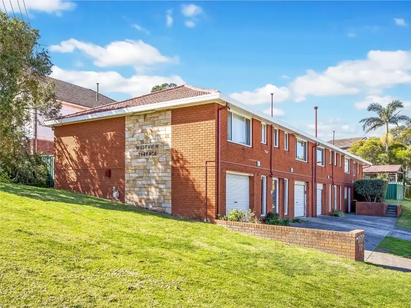 Main view of Homely house listing, Unit 5/32 Osborne Street, Wollongong NSW 2500
