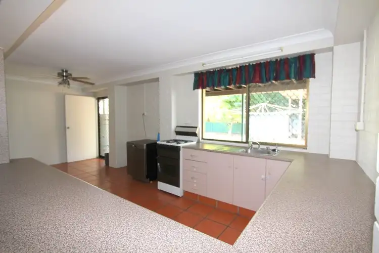 Seventh view of Homely house listing, 4 Buchholz Place, Emerald QLD 4720