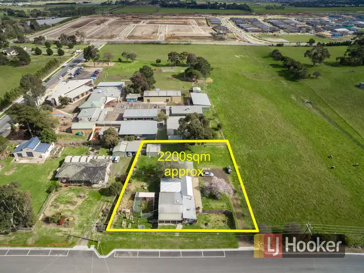 Main view of Homely house listing, 5 Valetta Street, Clyde VIC 3978