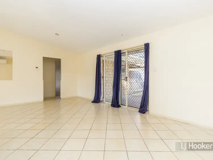 Fifth view of Homely house listing, 74 Solandra Circuit, Regents Park QLD 4118