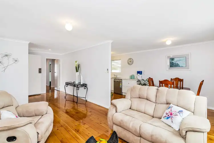 10 Alberg Avenue, Mount Barker SA 5251