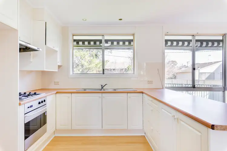 Fifth view of Homely house listing, 9 Mathison Place, Macgregor ACT 2615