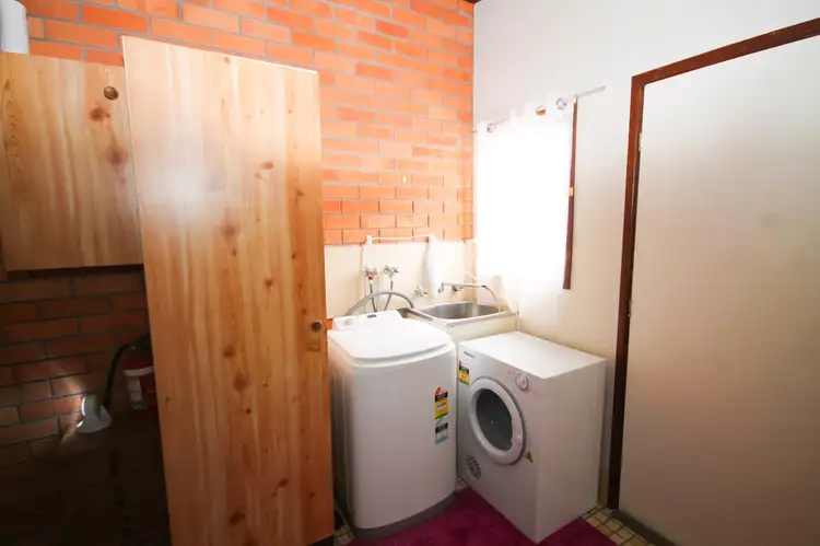Seventh view of Homely unit listing, 2/18 Warialda Road, Inverell NSW 2360