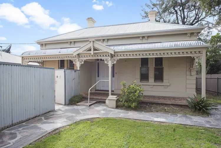 1 - 2/77 Findon Road, Woodville South SA 5011