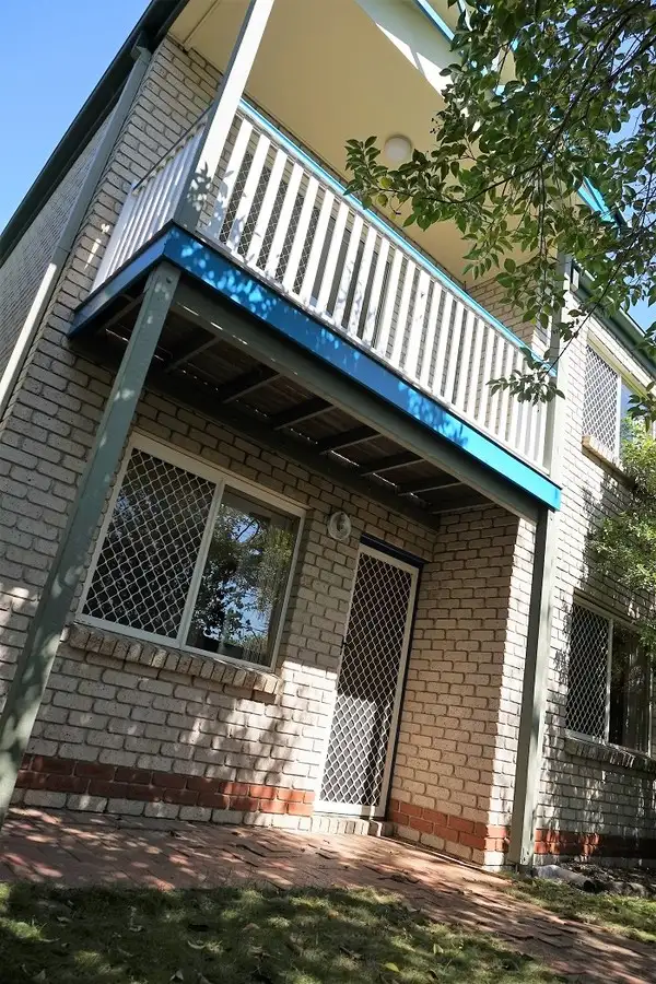7/180 Seville Road, Holland Park QLD 4121