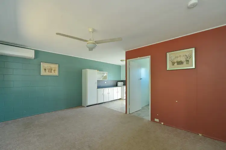 Fourth view of Homely unit listing, Unit 1-3/21 Walters Avenue, West Gladstone QLD 4680