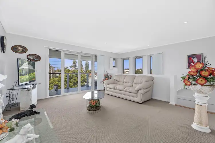 Sixth view of Homely house listing, 1/82-84 Hutton Road, The Entrance North NSW 2261