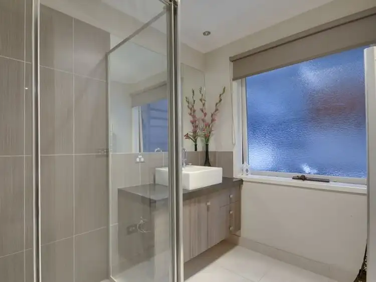 Fifth view of Homely house listing, 5 Burnet Place, Traralgon VIC 3844