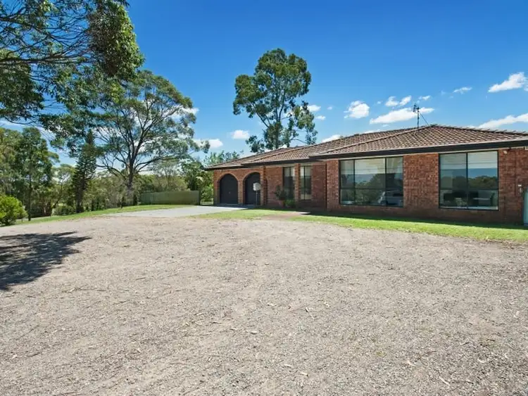 14 Barrie Close, Williamtown NSW 2318