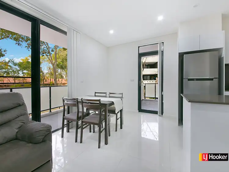 Second view of Homely apartment listing, 8/232 Targo Road, Toongabbie NSW 2146