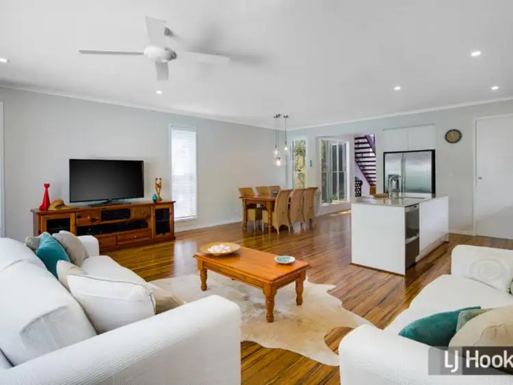Third view of Homely house listing, 8 Cleveland Terrace, Ormiston QLD 4160