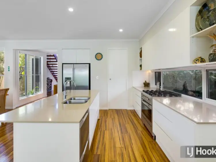 Fifth view of Homely house listing, 8 Cleveland Terrace, Ormiston QLD 4160