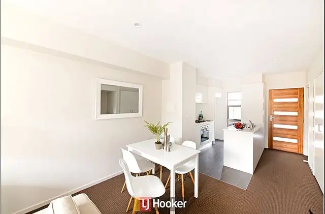 Fourth view of Homely unit listing, 5/87 Antill Street, Downer ACT 2602
