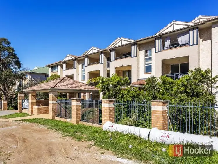 27/392-402 Windsor Road, Baulkham Hills NSW 2153