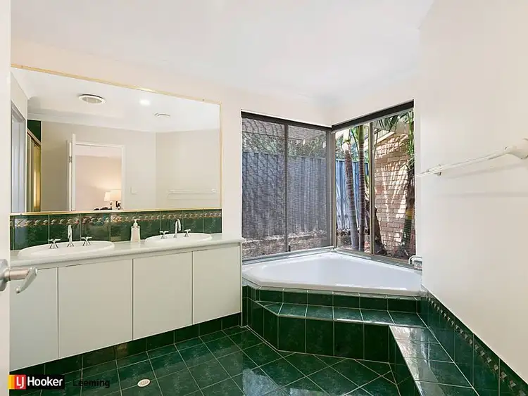 Sixth view of Homely house listing, 8 Twin Branch Rise, Leeming WA 6149