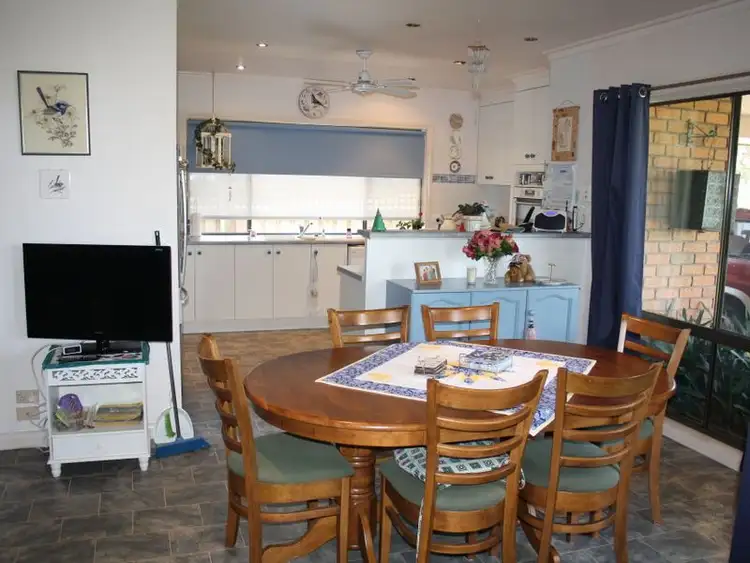 Fifth view of Homely house listing, 37 Calvert Street, Bairnsdale VIC 3875