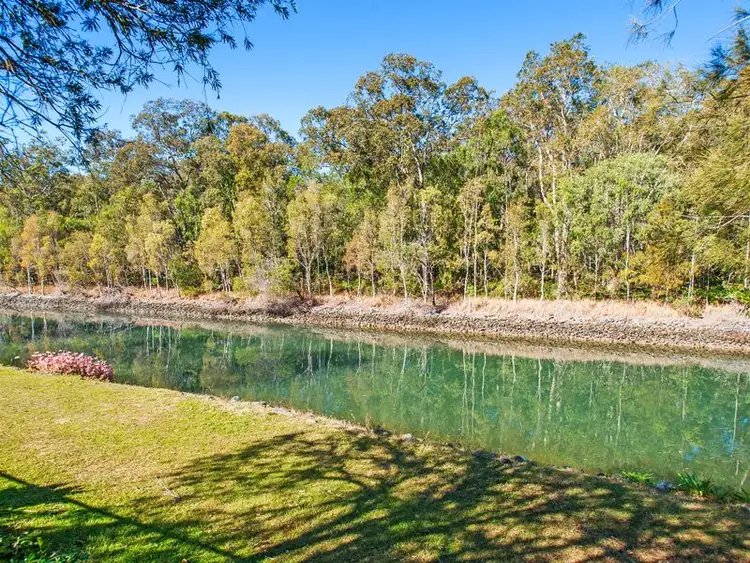 6 The Estuary, Coombabah QLD 4216