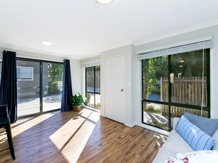 Fourth view of Homely townhouse listing, 2/20 Stornaway Road, Queanbeyan NSW 2620