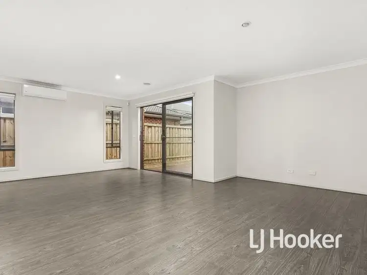 Fifth view of Homely house listing, 15 Dennerley Way, Truganina VIC 3029