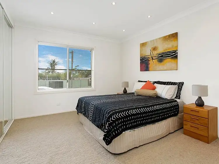 Fourth view of Homely villa listing, 2/284 President Avenue, Gymea NSW 2227