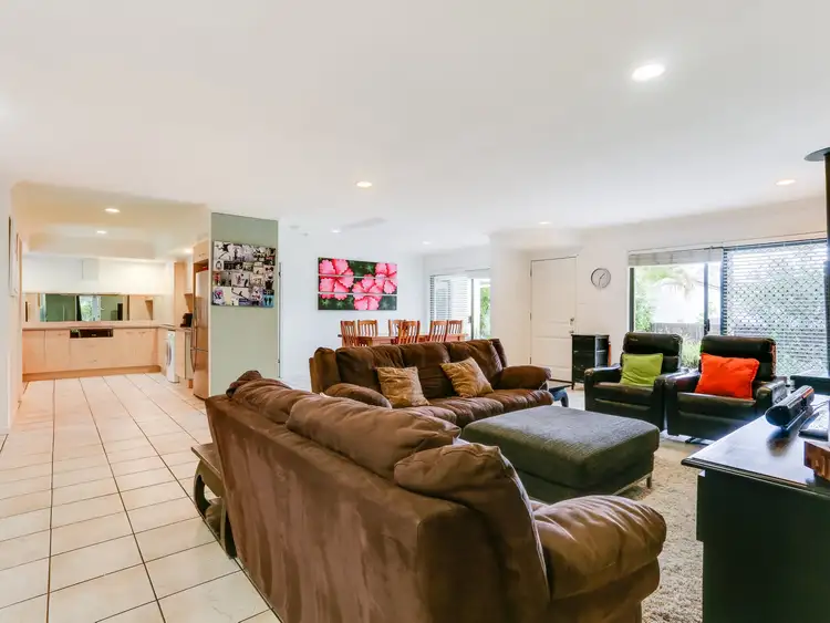 Second view of Homely house listing, 7 Diosma Street, Bellbowrie QLD 4070