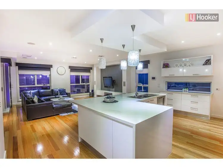 Seventh view of Homely house listing, 43 Biltmore Crescent, Roxburgh Park VIC 3064