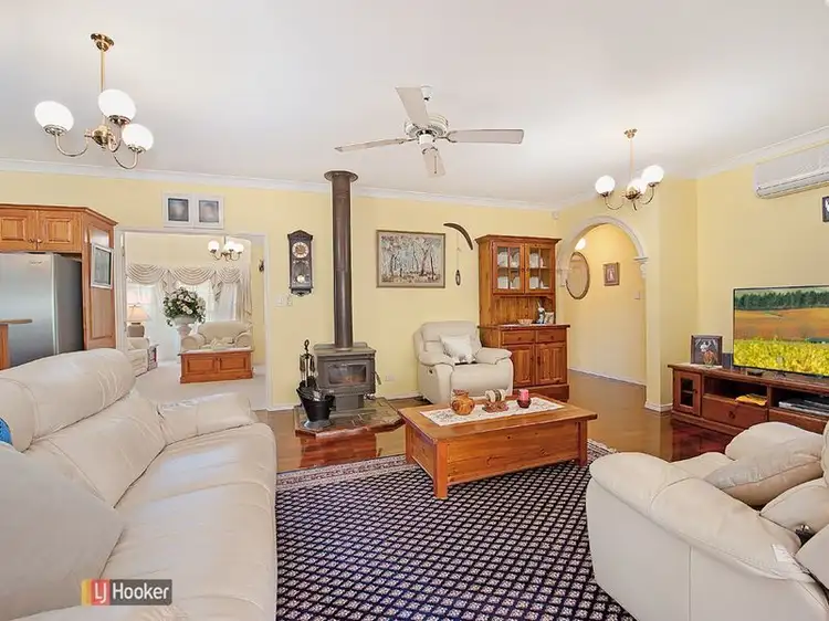 Sixth view of Homely house listing, 11 Cherington Way, Murrumba Downs QLD 4503