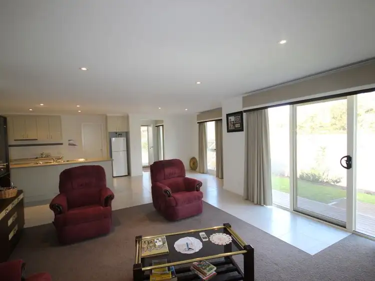 Seventh view of Homely townhouse listing, 2/7 Gordon Street, Wonthaggi VIC 3995