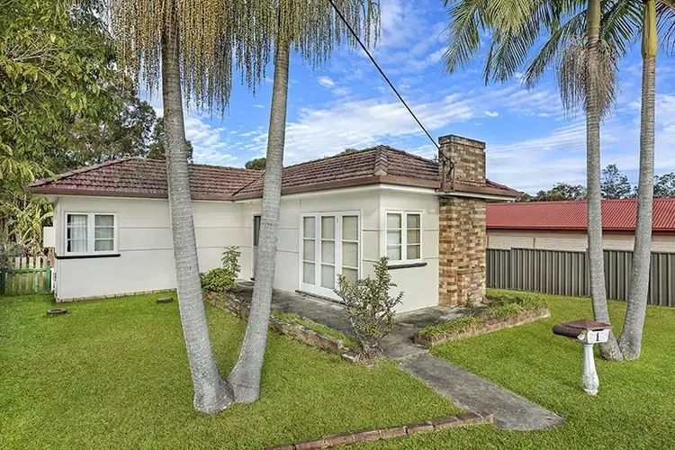 1 Willow Street, Long Jetty NSW 2261