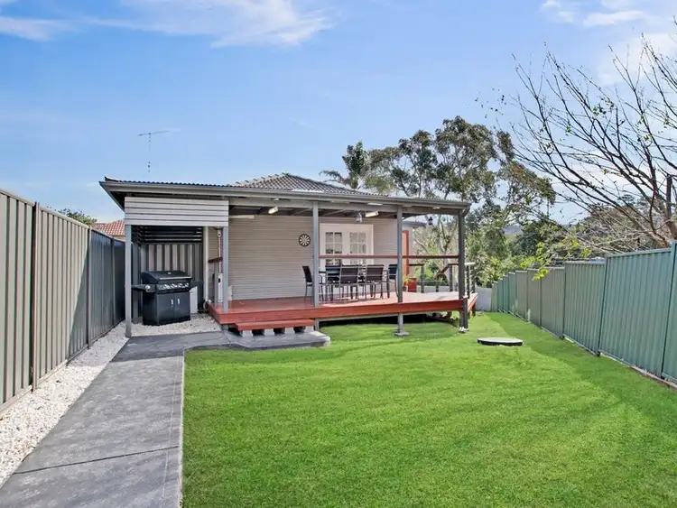 Seventh view of Homely house listing, 4 Leigh Crescent, Unanderra NSW 2526