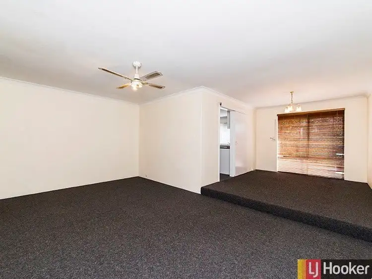 Sixth view of Homely house listing, 10 Oakajee Court, Gosnells WA 6110