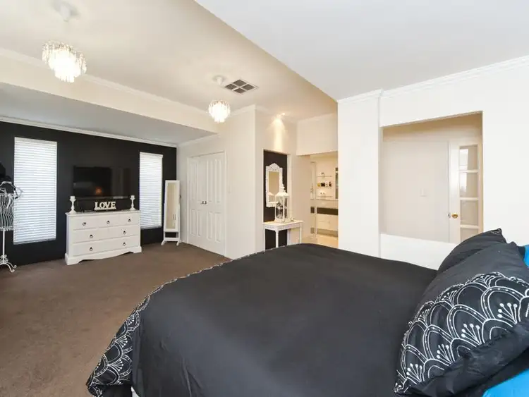 Fifth view of Homely house listing, 24 Rutherford Square, Orelia WA 6167