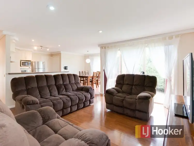 Second view of Homely house listing, 44 Earlsfield Drive, Berwick VIC 3806