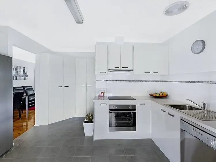 Sixth view of Homely house listing, 31 Robertson Road, Killarney Vale NSW 2261