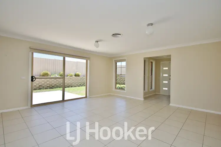 Fourth view of Homely house listing, 2 She Oak Close, Kelso NSW 2795