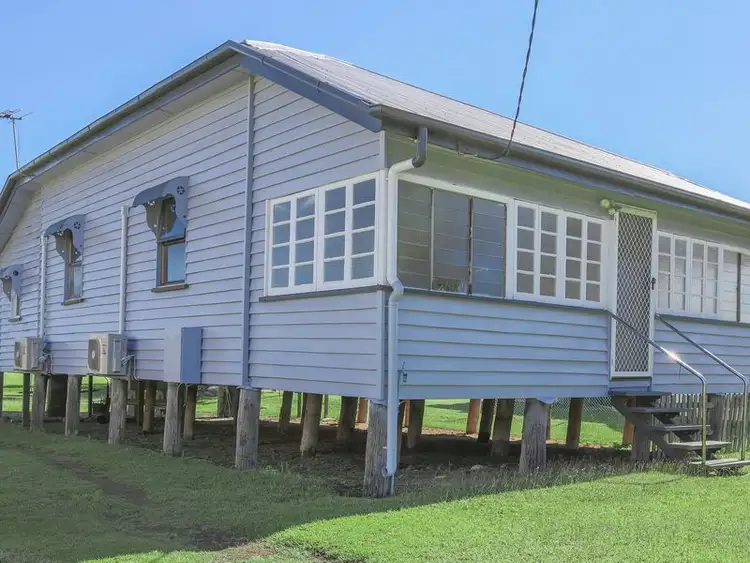 11 Nobbs Street, Berserker QLD 4701