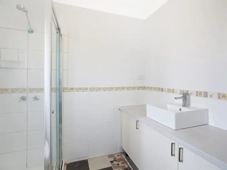Fifth view of Homely house listing, 44 Adrian Circuit, Wallan VIC 3756