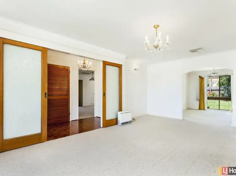 Second view of Homely house listing, 5 Hunt Place, Queanbeyan NSW 2620