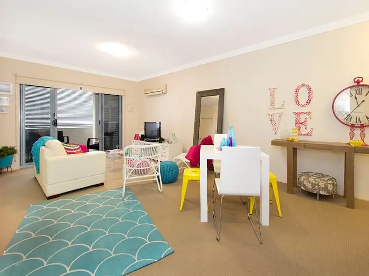 Main view of Homely unit listing, 18/28 Belgrave Road, Indooroopilly QLD 4068
