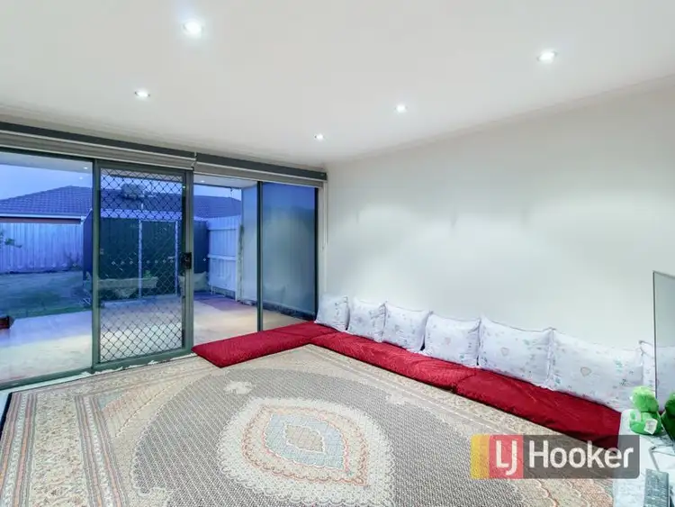 Seventh view of Homely house listing, 40 Bellbrae Crescent, Cranbourne West VIC 3977