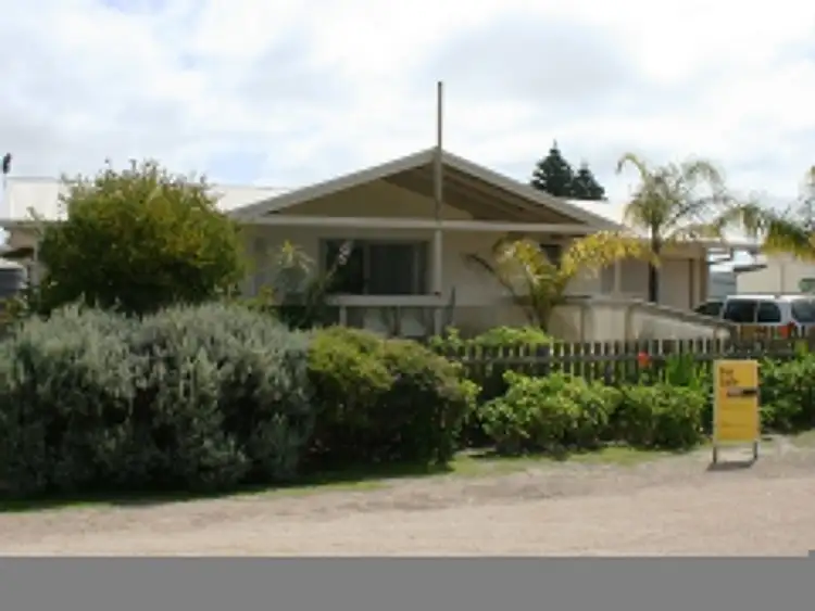 Unit 1/19 Anstey Terrace, Coobowie SA 5583
