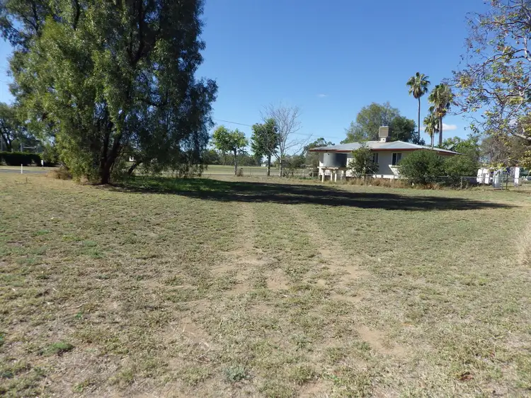26 Winchester Street, Mitchell QLD 4465